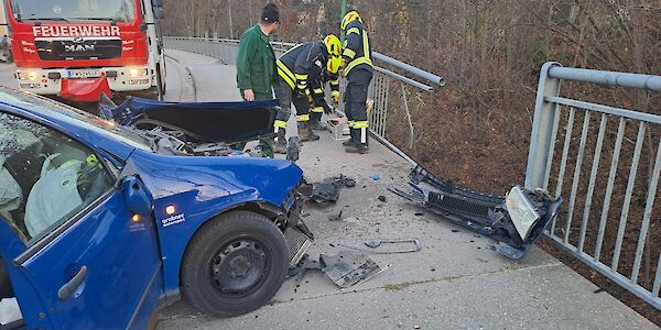 Verkehrsunfall auf Höhe der Firma Lunzer