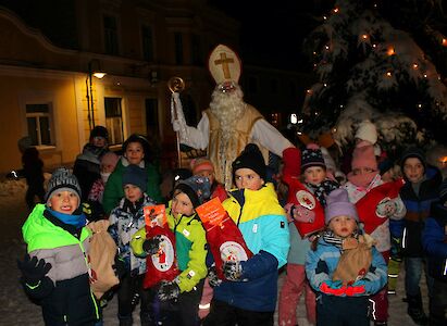 Titelbild von Der heilige Nikolaus kommt nach Kaumberg